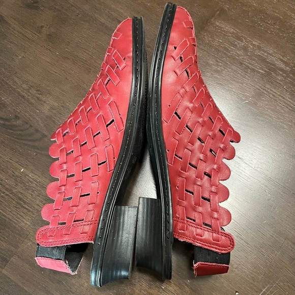 Rieker Red Woven Slingback Loafers Women’s EU 40 US 9 - Picture 3 of 10